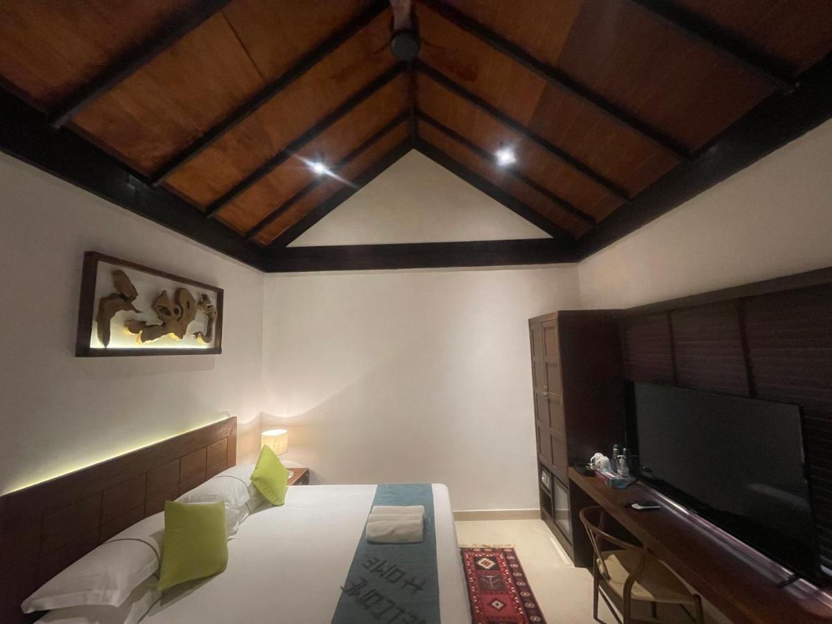 Atholhu Residence Fehendhoo ภายนอก รูปภาพ